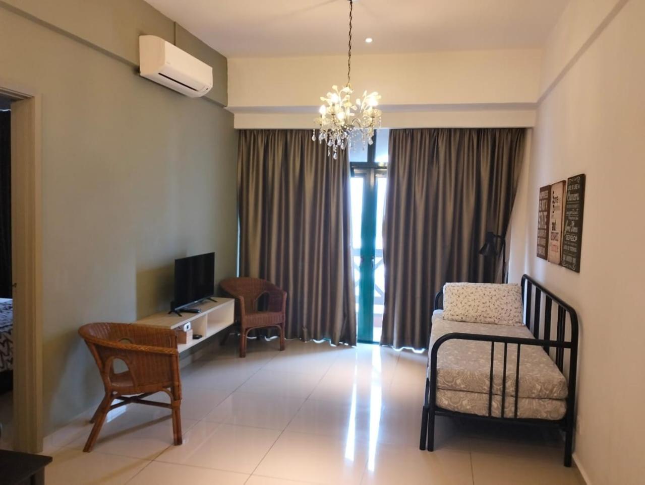 Mahkota Melaya Raya Homestay